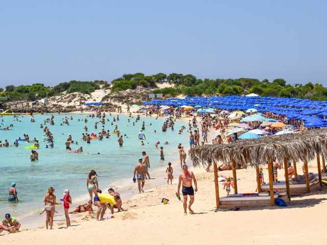 Wakacje na Cyprze dla aktywnych. Nie tylko plażami żyje Cypr